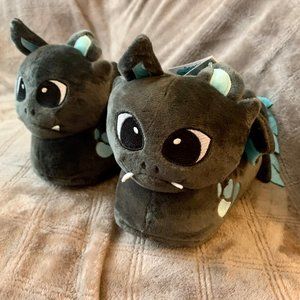NWT Corimori Kids size 9-2 dragon slippers